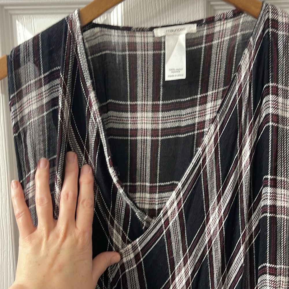 Maurice’s Plaid Asymmetrical Long kimono
